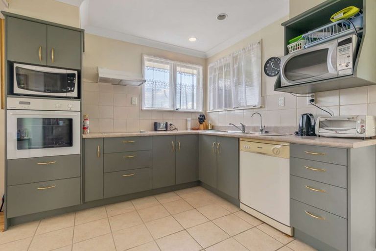 Photo of property in 52 Mallard Drive, Selwyn Heights, Rotorua, 3015