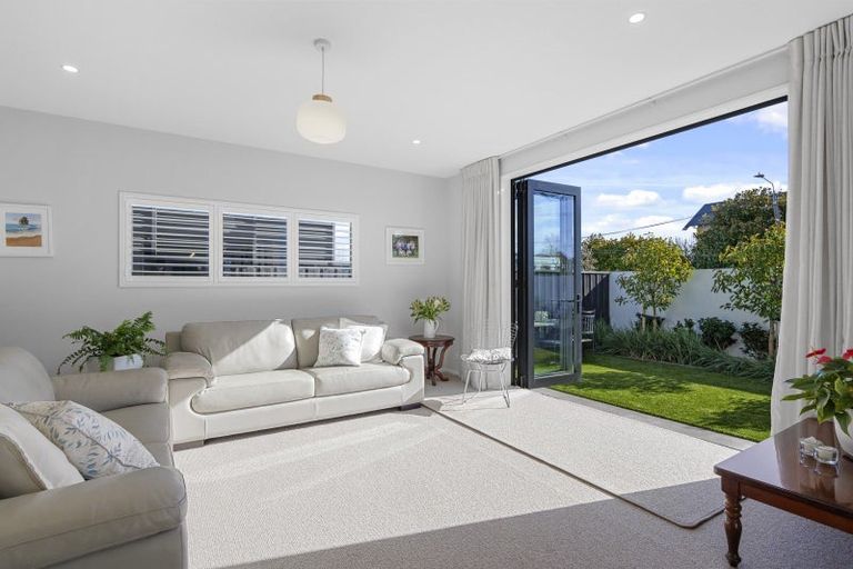 Photo of property in 57 Watford Street, Strowan, Christchurch, 8052