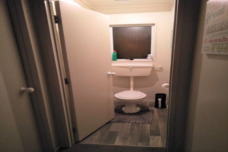 Photo of property in 27b Huia Avenue, Forest Lake, Hamilton, 3200