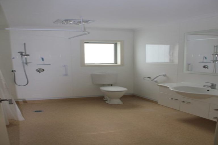 Photo of property in 15 Te Toru Street, Taita, Lower Hutt, 5011