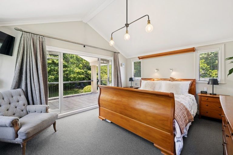 Photo of property in 44 Isobel Road, Greenhithe, Auckland, 0632