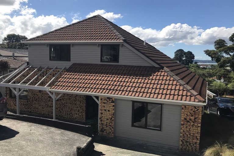 Photo of property in 36a Colwill Road, Massey, Auckland, 0614