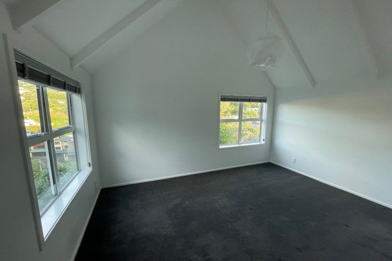 Photo of property in 2/7 Dransfield Street, Vogeltown, Wellington, 6021