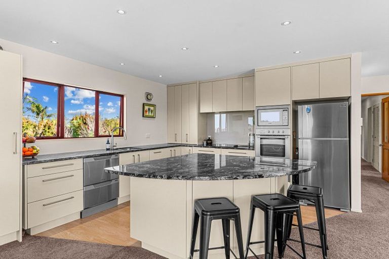 Photo of property in 58 Old Waipu Road, Mangawhai, 0505