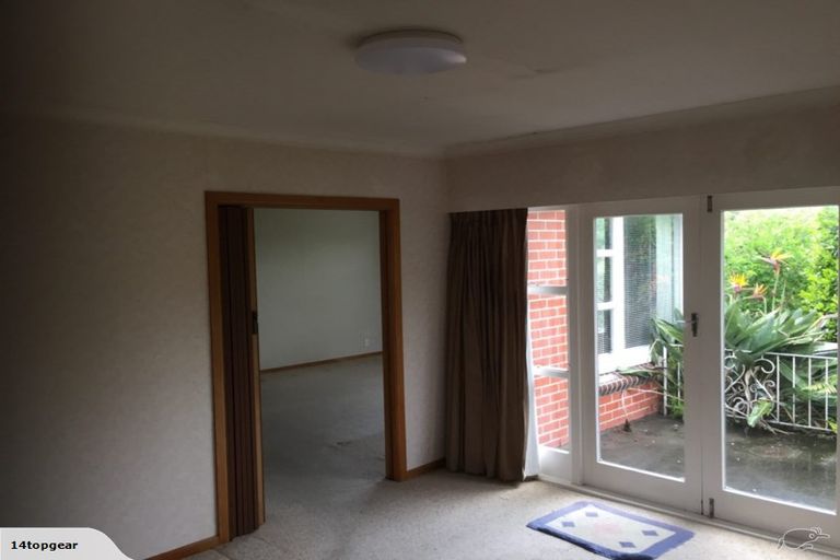 Photo of property in 180 Matai Road, Raumati Beach, Paraparaumu, 5032