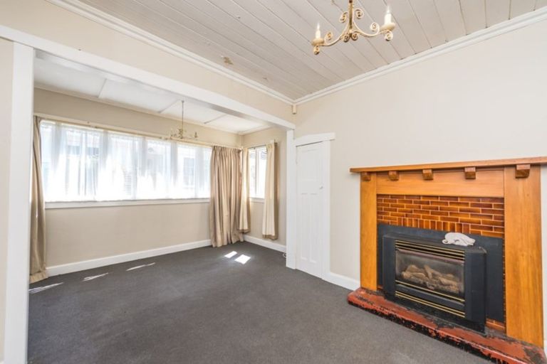Photo of property in 41 Swiss Avenue, Gonville, Whanganui, 4501