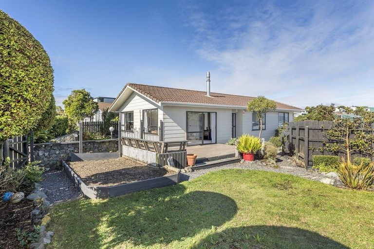 Photo of property in 31 Rothwell Street, Titahi Bay, Porirua, 5022