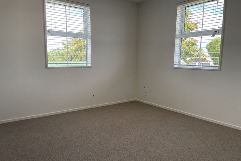 Photo of property in 3/63 Hills Road, Edgeware, Christchurch, 8013