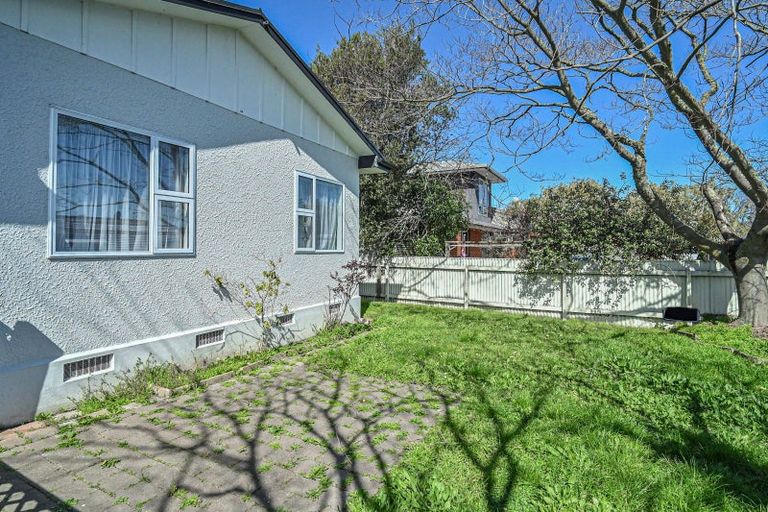 Photo of property in 3/49 Te Mata Road, Havelock North, 4130