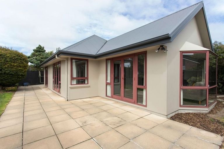 Photo of property in 16a Ambleside Drive, Burnside, Christchurch, 8053