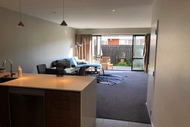 Photo of property in 477a Manchester Street, St Albans, Christchurch, 8014