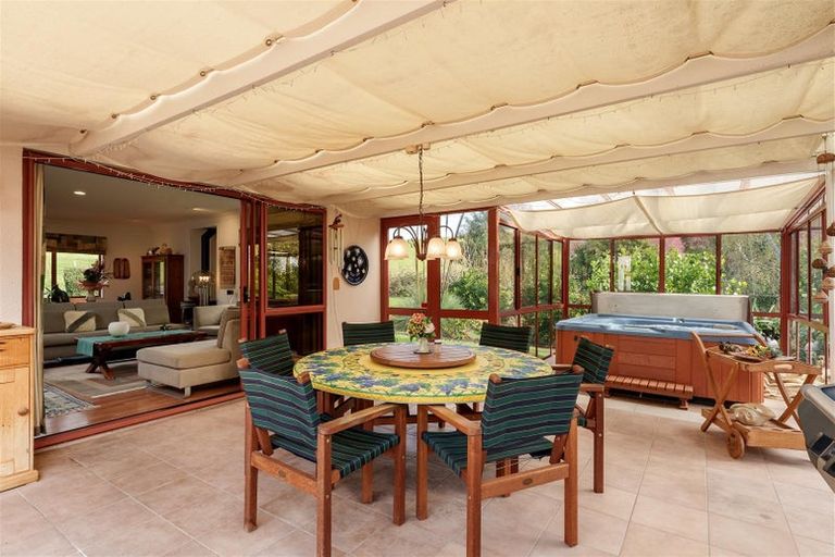 Photo of property in 320c Ohauiti Road, Ohauiti, Tauranga, 3173