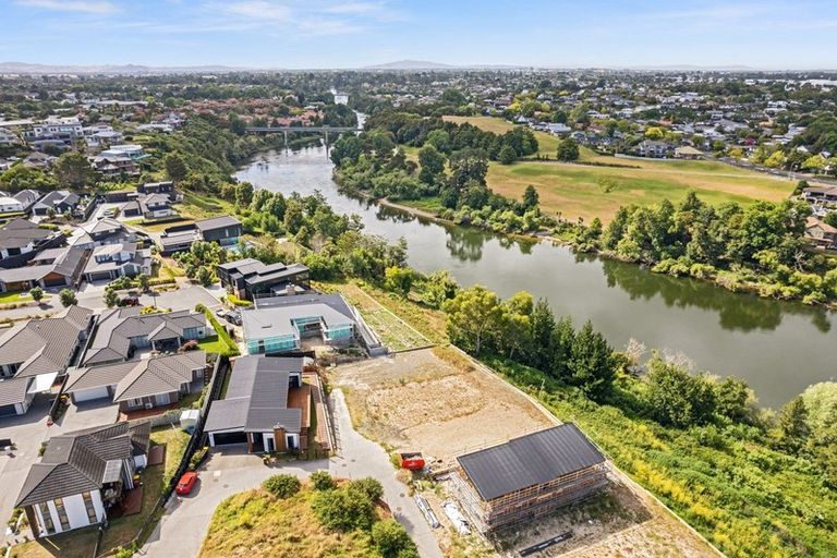 Photo of property in 13 Paritai Place, Flagstaff, Hamilton, 3210