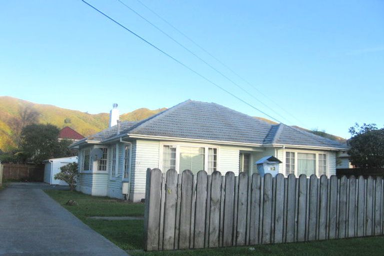 Photo of property in 212 Waiwhetu Road, Waterloo, Lower Hutt, 5011