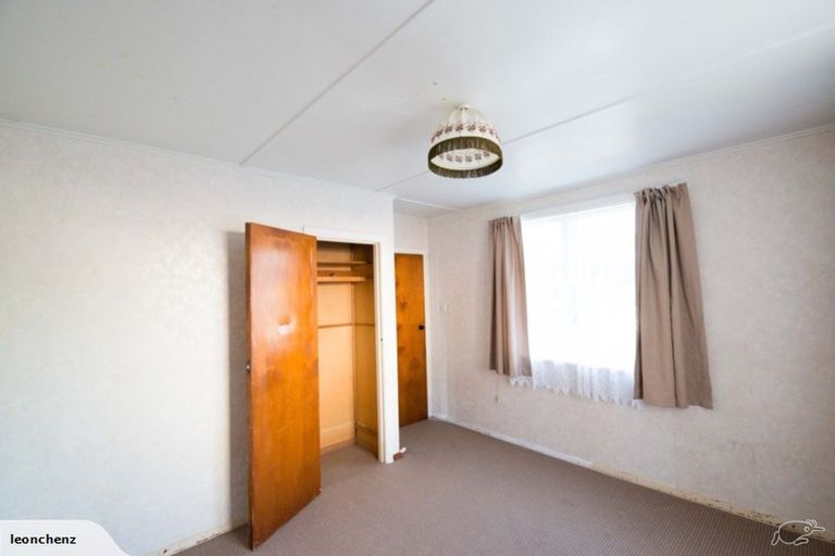 Photo of property in 236 Waddington Drive, Naenae, Lower Hutt, 5011