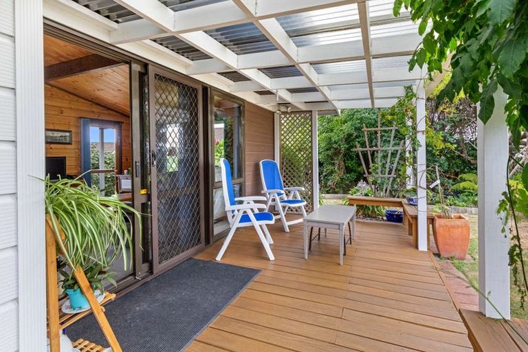 Photo of property in 12 Bens Place, Springvale, Whanganui, 4501