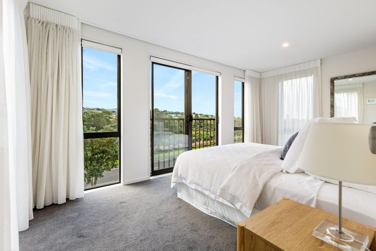 Photo of property in 66 Arran Point Parade, Orewa, 0931