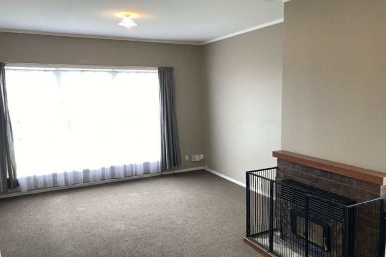 Photo of property in 33 River Road, Masterton, 5810