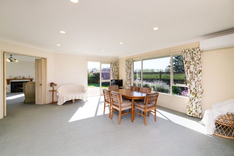 Photo of property in 34 Washington Parade, Milson, Palmerston North, 4414