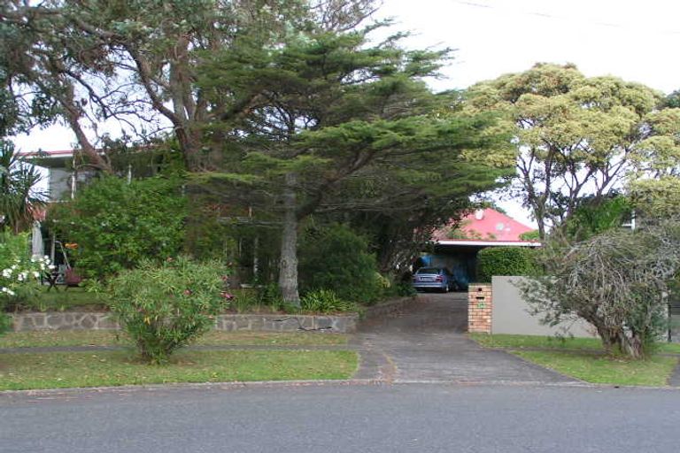 Photo of property in 12 Purchas Road, Hauraki, Auckland, 0622