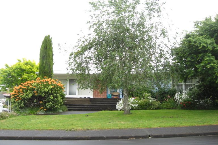 Photo of property in 463b Great South Road, Opaheke, Papakura, 2113