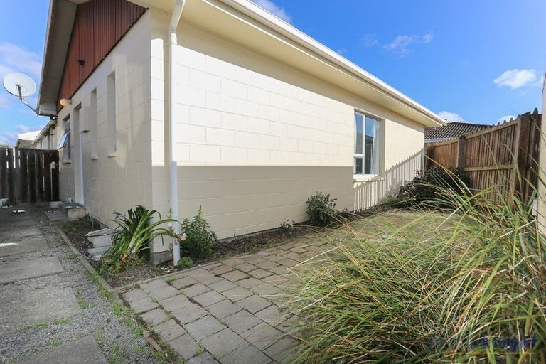 Photo of property in 4/10 Lane Street, Woolston, Christchurch, 8023