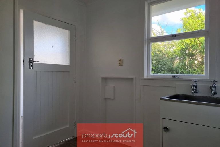 Photo of property in 5 Pembroke Street, Westown, New Plymouth, 4310