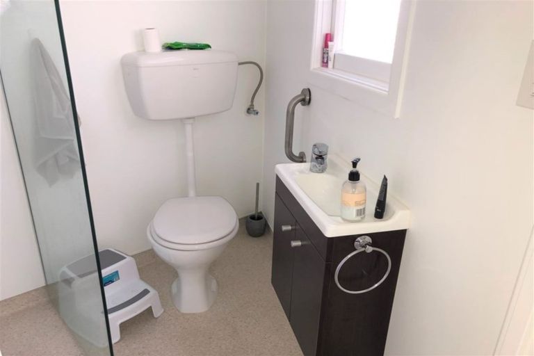 Photo of property in 17 Tulloch Street, Saint Johns Hill, Whanganui, 4500