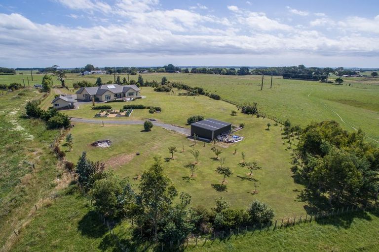 Photo of property in 86 Currins Road, Linton, Palmerston North, 4472