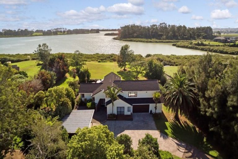 Photo of property in 53 Island View Road, Karaka, Papakura, 2580