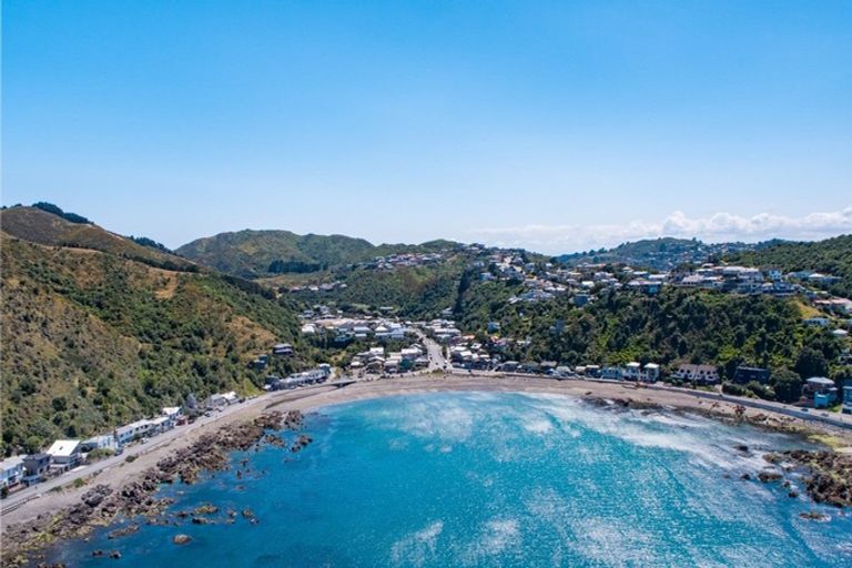 Photo of property in 291 Happy Valley Road, Owhiro Bay, Wellington, 6023