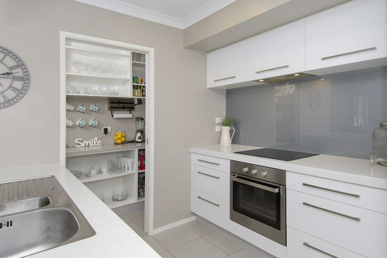 Photo of property in 120 Castlewold Drive, Bethlehem, Tauranga, 3110