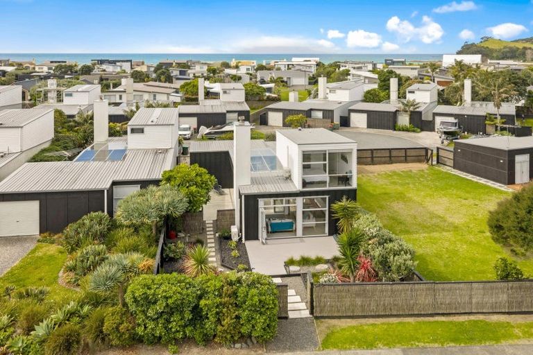 Photo of property in 21/189 Mangatawhiri Road, Omaha, 0986