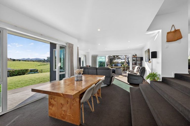 Photo of property in 15 Lionel Place, Mapua, 7005