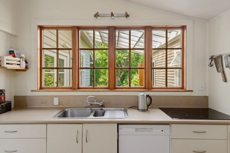 Photo of property in 336 Whitecliffs Road, Whitecliffs, Coalgate, 7673