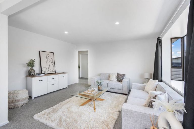 Photo of property in 152 Gayhurst Road, Dallington, Christchurch, 8061