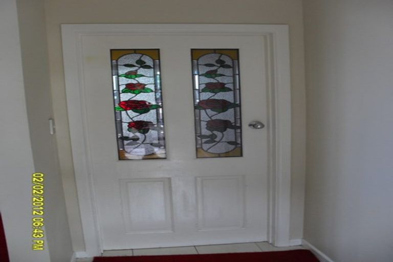 Photo of property in 6-10 Mudges Terrace, Newtown, Wellington, 6021