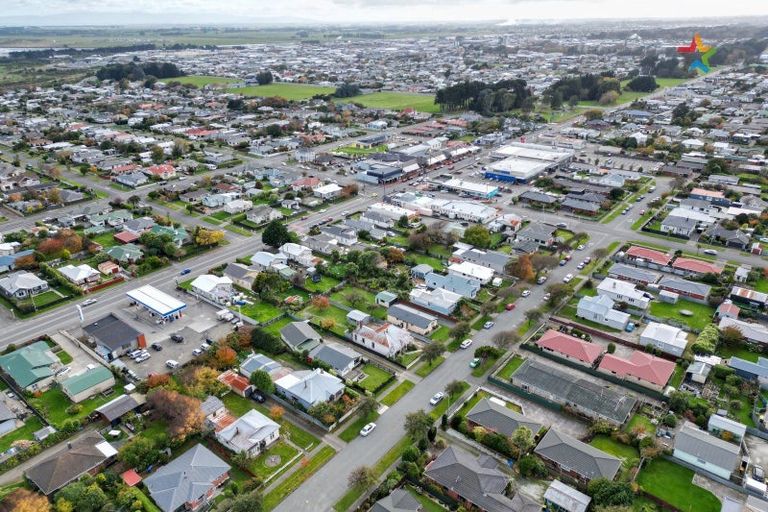 Photo of property in 57 Maitland Street, Strathern, Invercargill, 9812