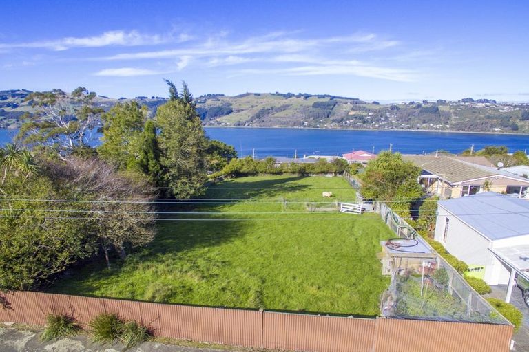 Photo of property in 14 Matai Street, Ravensbourne, Dunedin, 9022