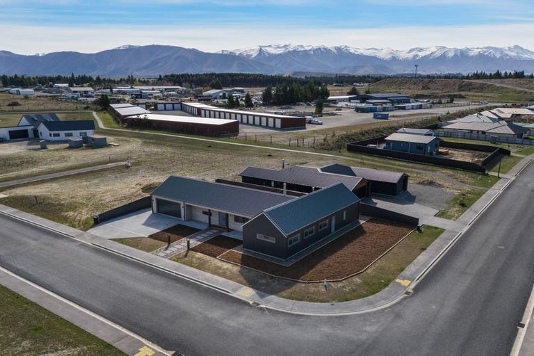 Photo of property in 38 Lakeland Avenue, Twizel, 7901