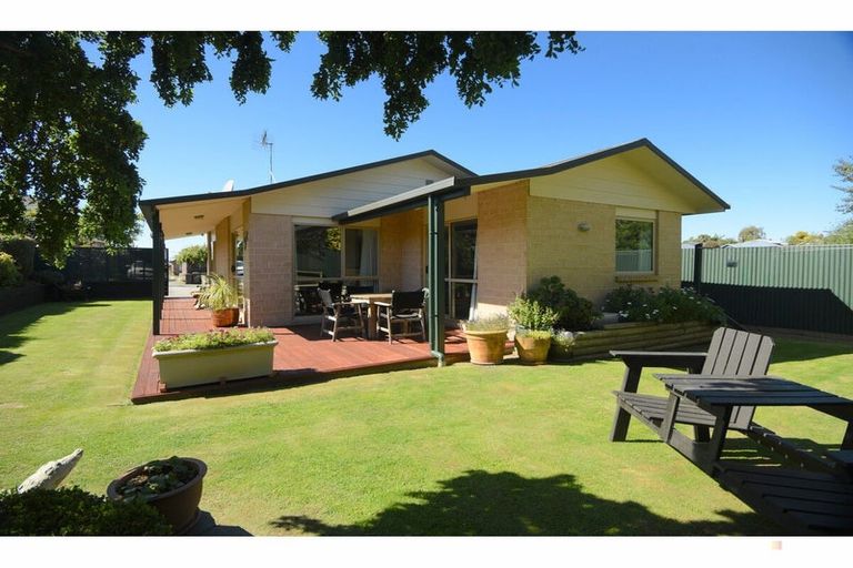 Photo of property in 17a Livingstone Street, West End, Timaru, 7910
