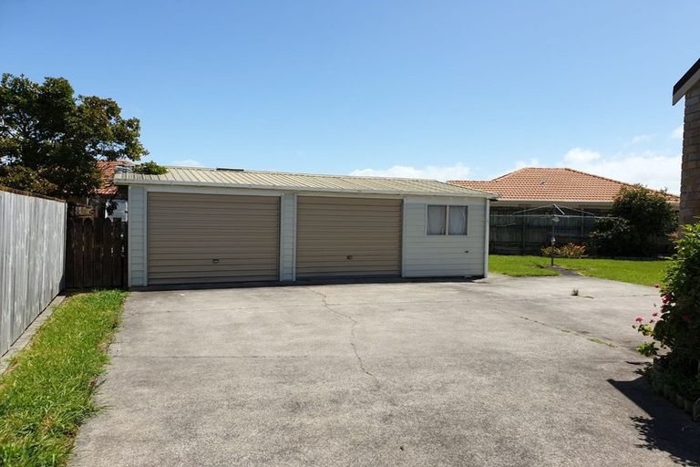 Photo of property in 14 Balmore Place, Wattle Downs, Auckland, 2103
