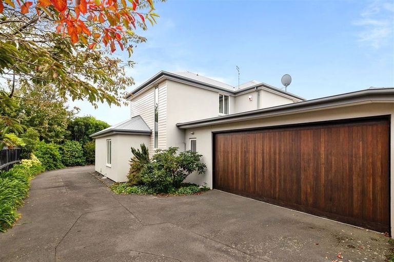 Photo of property in 1/16 Hanover Place, Ilam, Christchurch, 8041