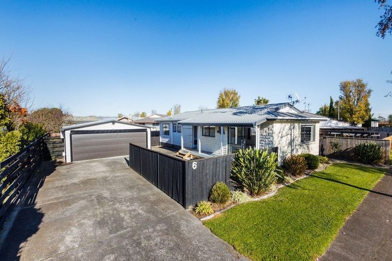 Photo of property in 6 Apollo Parade, Milson, Palmerston North, 4414