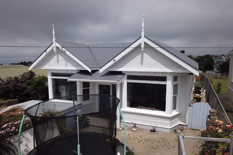 Photo of property in 10 Argyle Street, Mornington, Dunedin, 9011