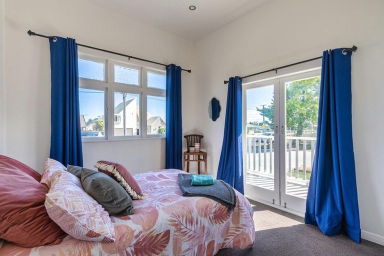 Photo of property in 40 Weraroa Road, Levin, 5510