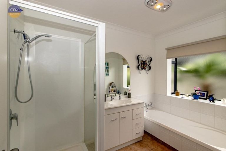 Photo of property in 24a Dolbel Street, Taradale, Napier, 4112