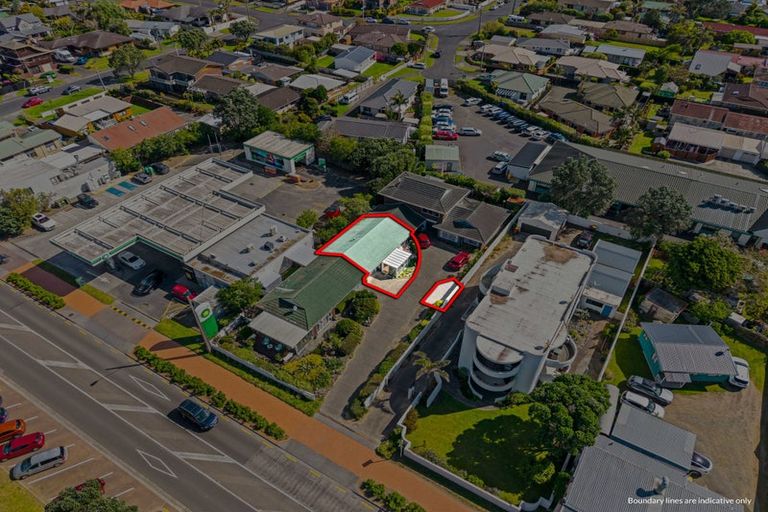 Photo of property in 2/274 Hibiscus Coast Highway, Orewa, 0931