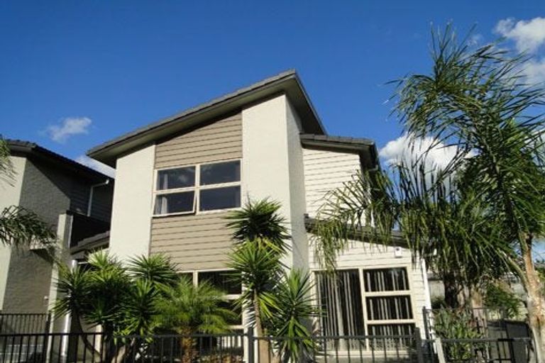 Photo of property in 34 Skelligs Drive, Flat Bush, Auckland, 2019