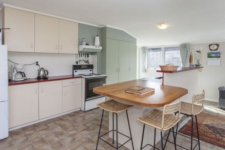 Photo of property in 101 Patuwai Drive, Whangamata, 3620